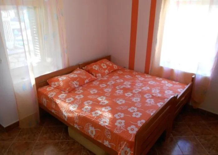 Apartmán In With Balcony, Air Conditioning, Wifi 878-2 *