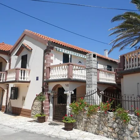In Privlaka With Balcony, Air Conditioning, Wifi 878-2 Apartment